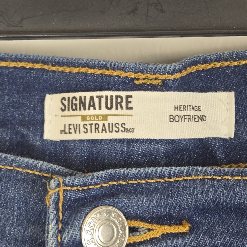 Signature by Levi Strauss Jeans Women's 14 Blue Mid-Rise Heritage Boyfriend 32W - Picture 3 of 7